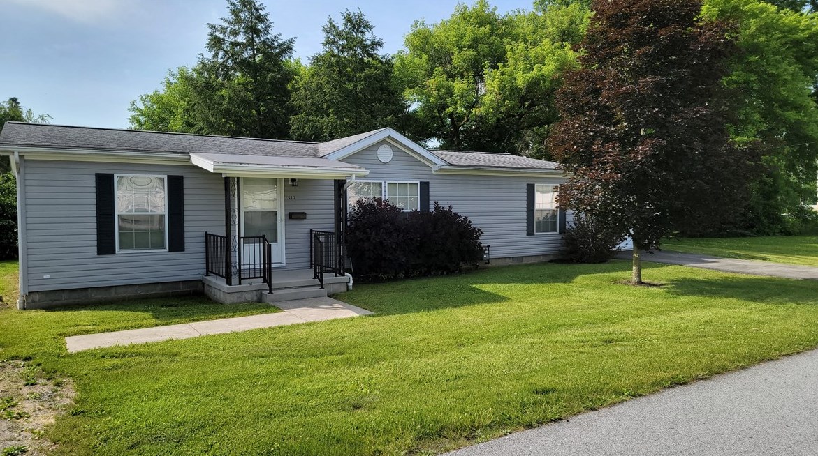 510 Railroad Ave, Homer City, PA 15748