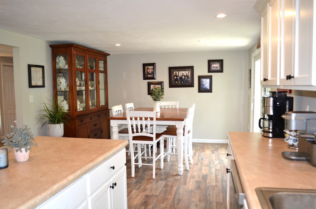 216 Rural Dr, Butler PA  16001-2523 exterior