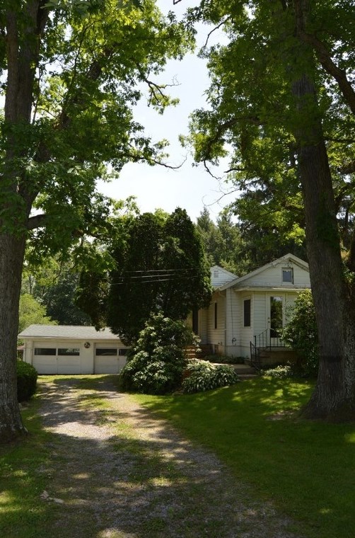 136 Grimm Rd, Sarver, PA 16055