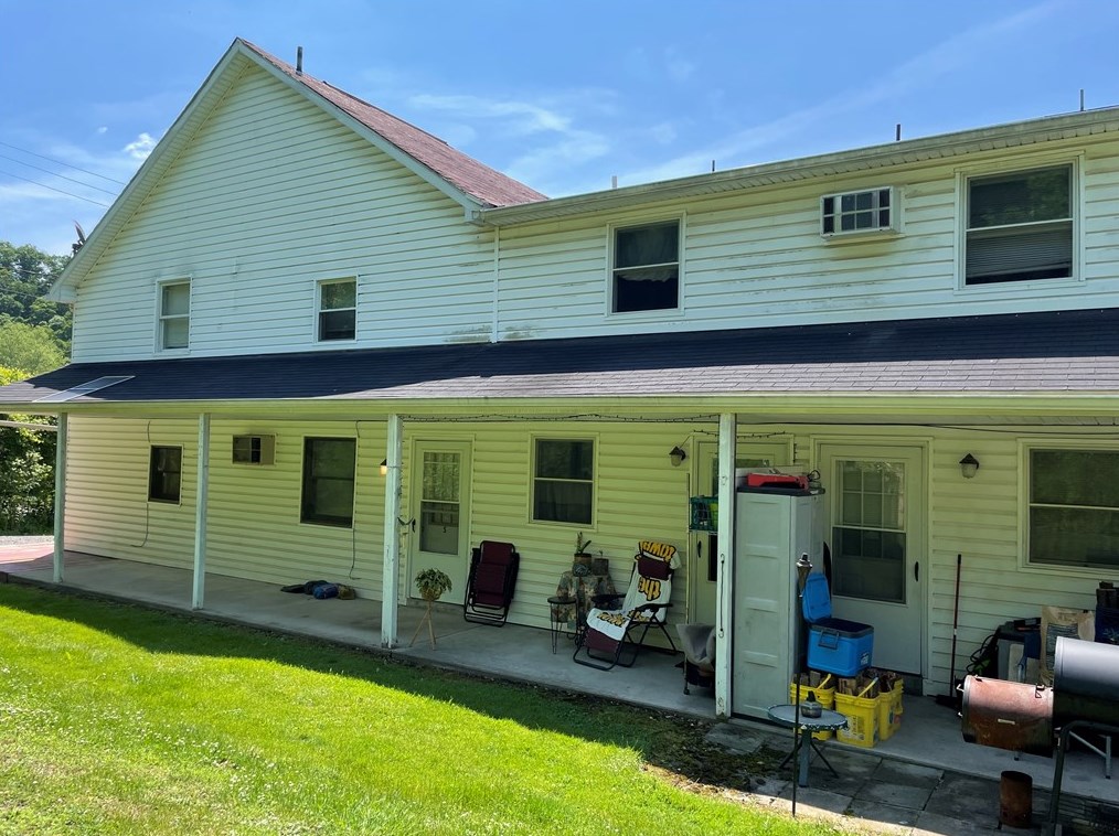 203 Parks Rd South, Mc Donald, PA 15057