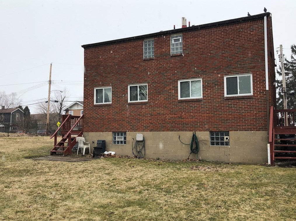 857 2nd St, Verona, PA 15147