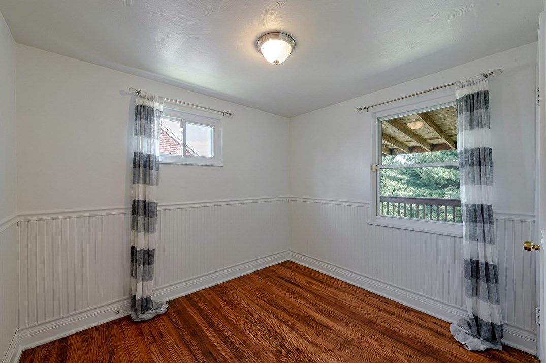 428 Oakhurst Ave, North Versailles PA 15137-2244 exterior