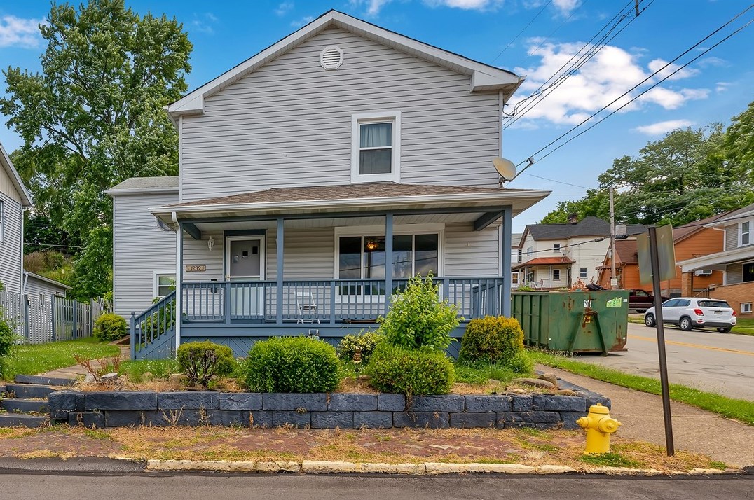 1239 6th Ave, New Brighton, PA 15066