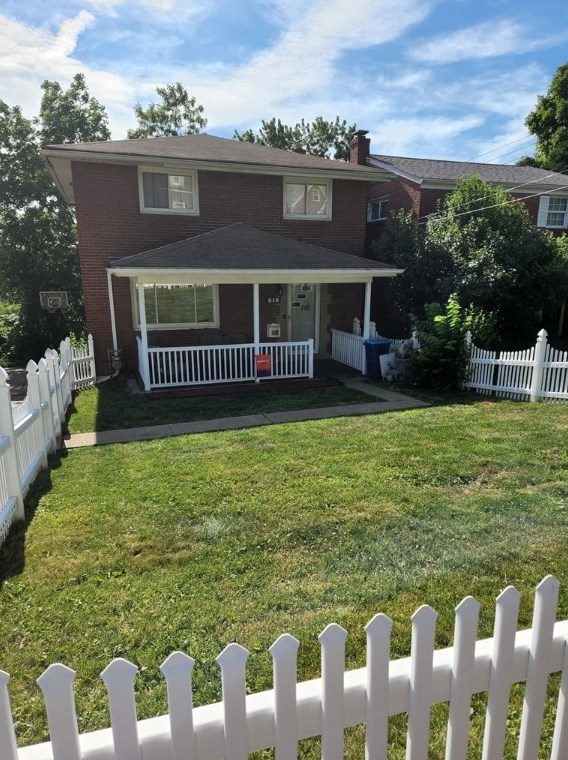 819 Locust St, Turtle Creek, PA 15145-1535