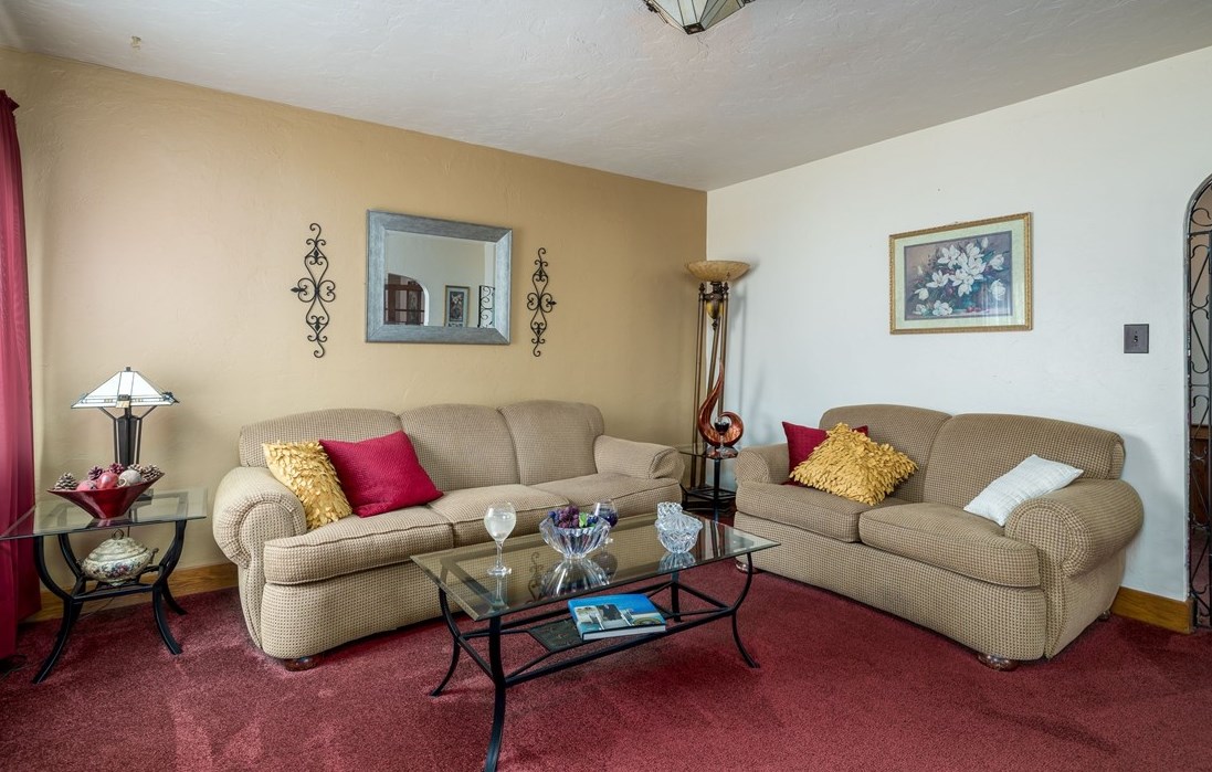 711 Franklin Farms Rd, Washington, PA 15301