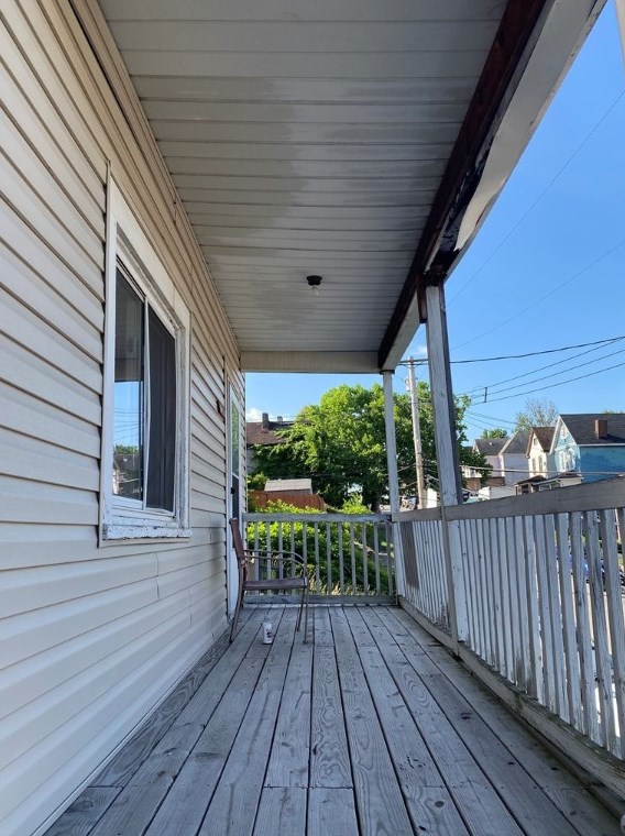 1625 Grandview Ave, Rankin PA  15104-3009 exterior