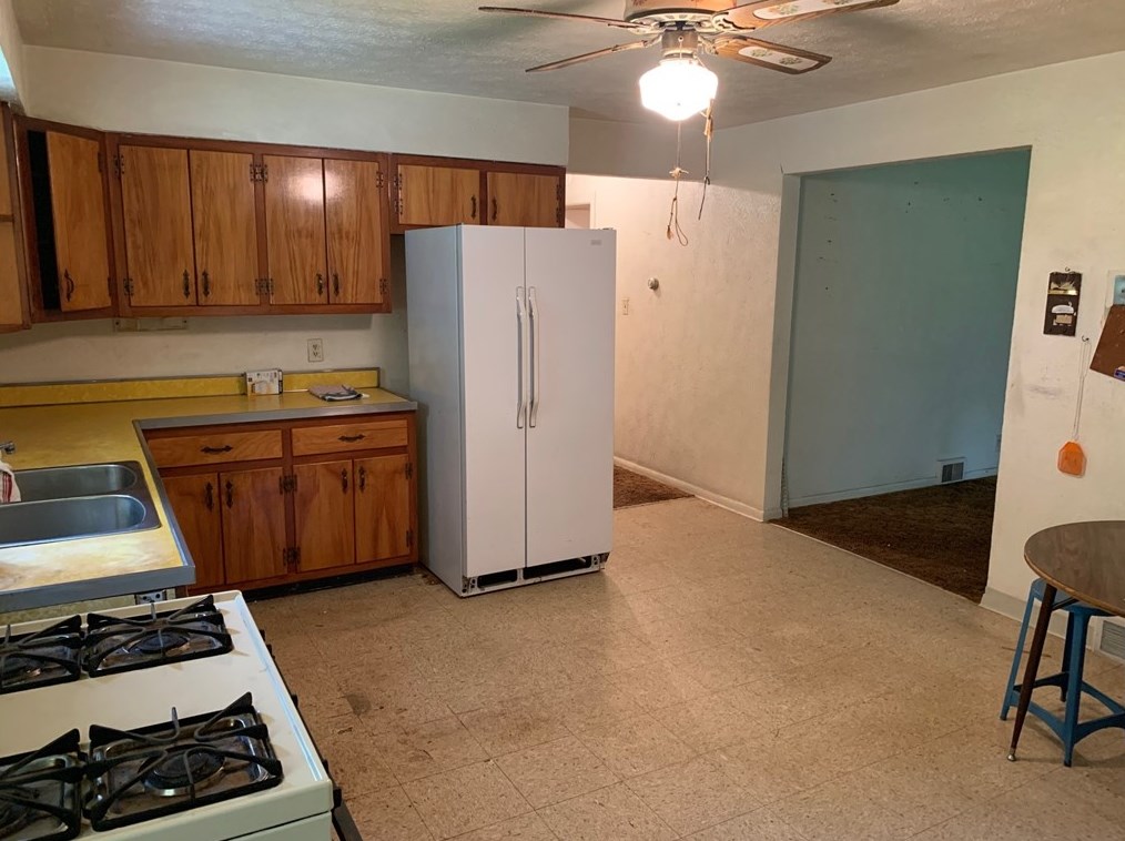 116 Terrace Ave, Industry, PA 15052-1712
