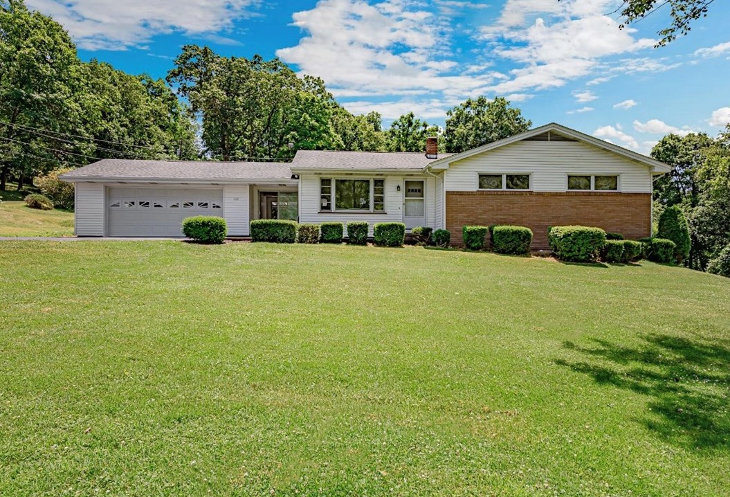 120 Marshall Ln, Blairsville, PA 15717-4247