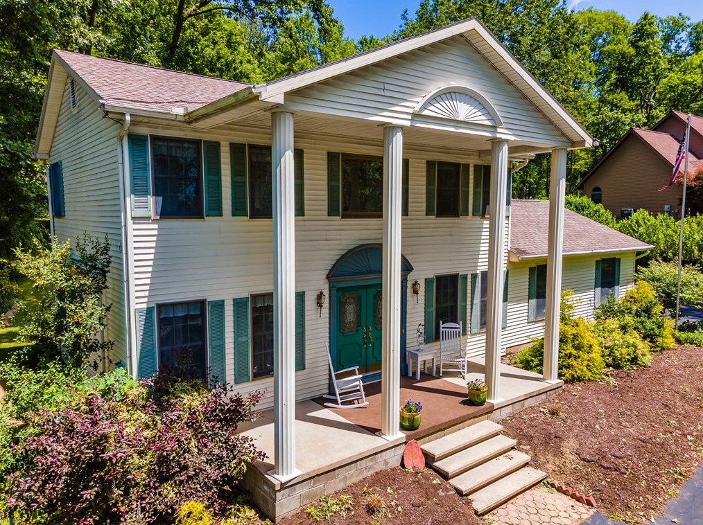 188 Hopper Rd, Transfer, PA 16154