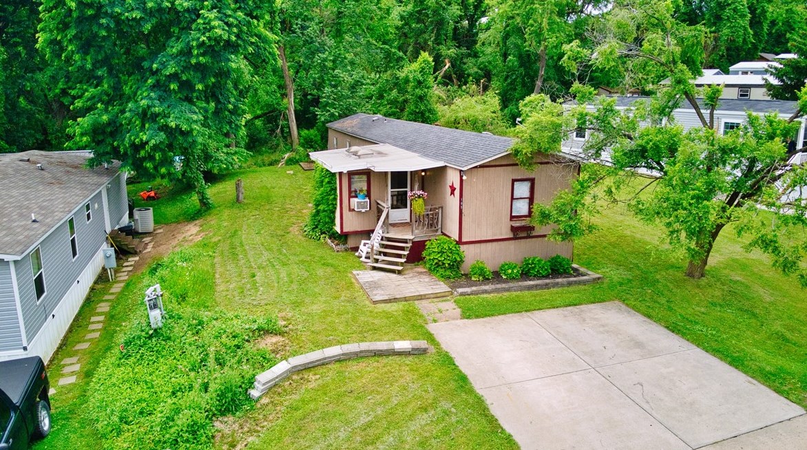 185 Laurie Lane, Washington, PA 15301