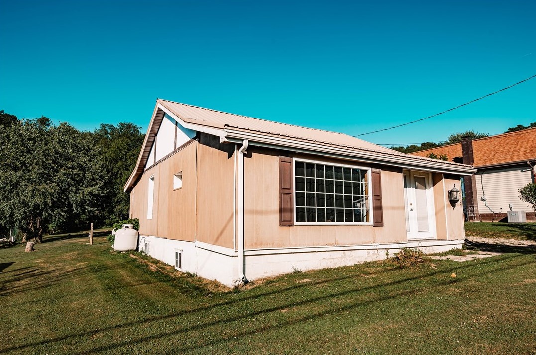 325 Marshall Heights Rd, Blairsville, PA 15717