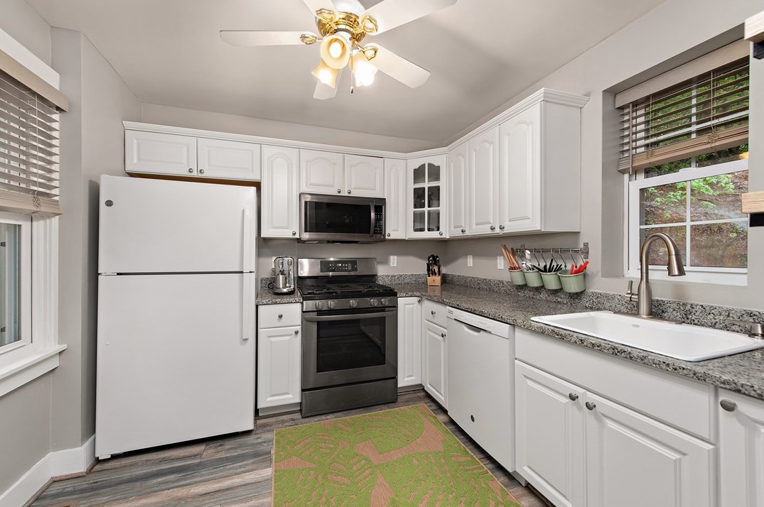 930 Crescent Ave, Sewickley, PA 15143