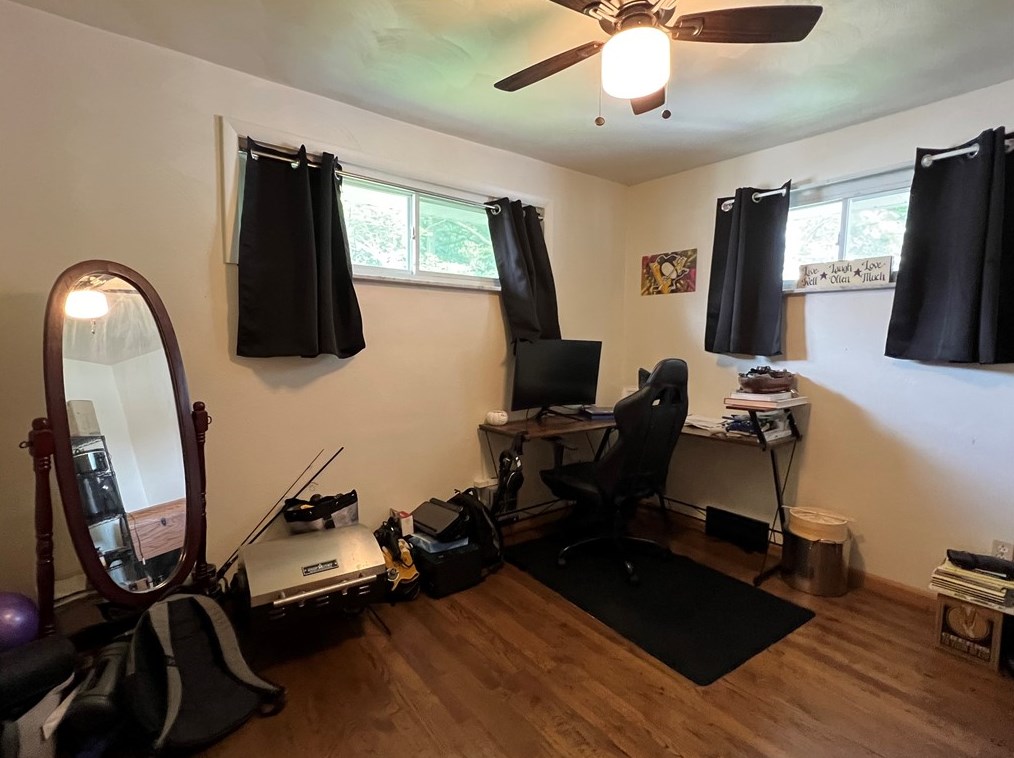 524 Chestnut St, Greensburg PA 15601-4044 exterior