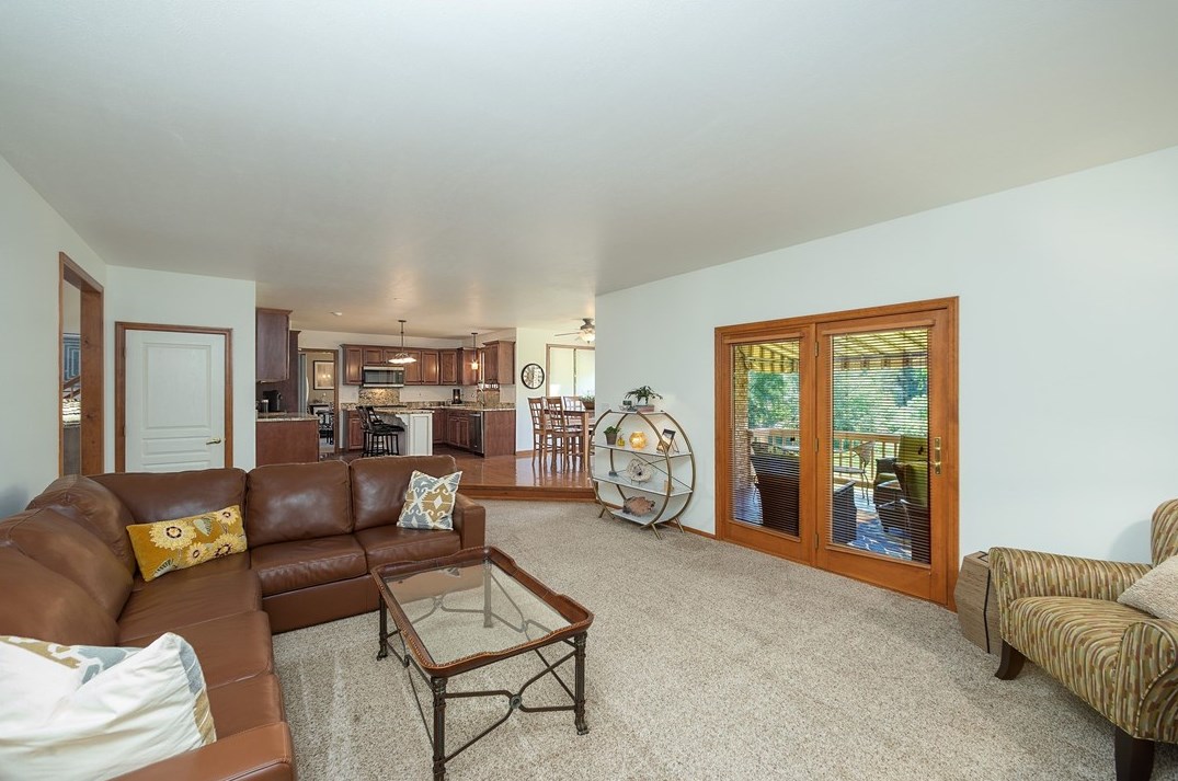 5416 Field Stream Dr, Export PA 15632-9219 exterior