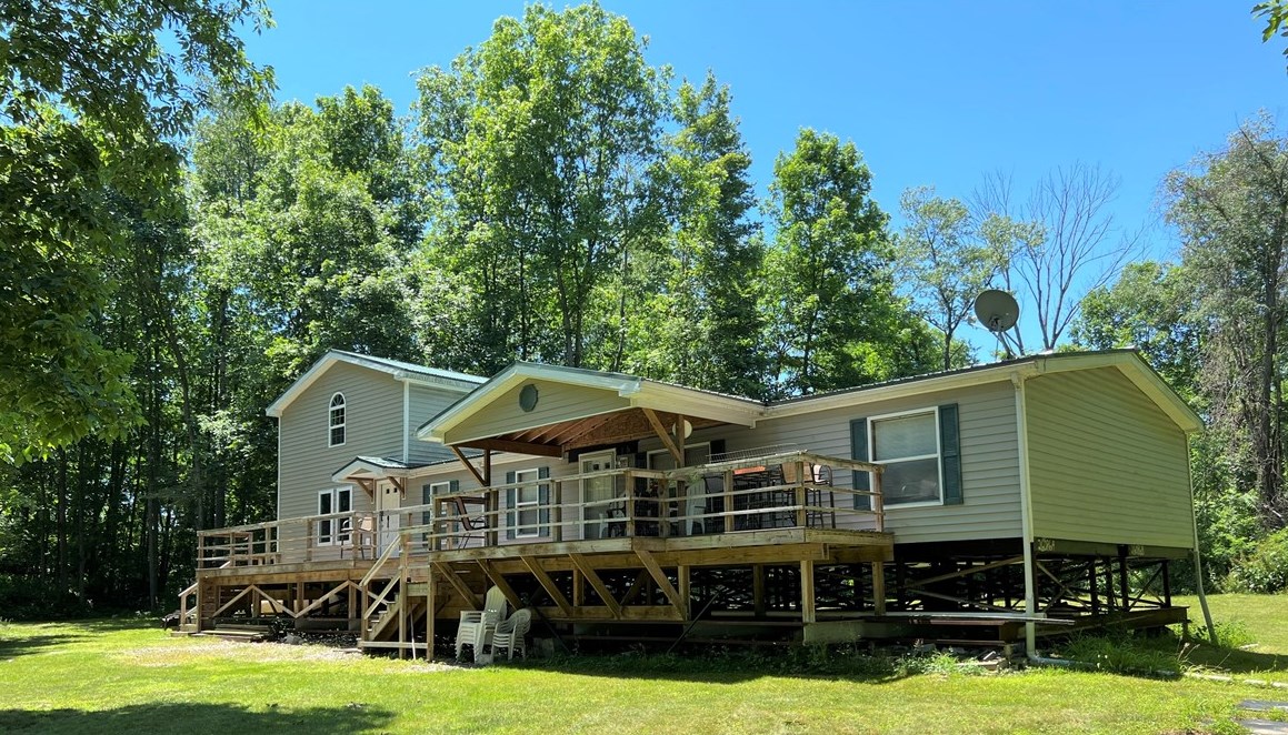 219 Halfway Rd, Westford, PA 16134