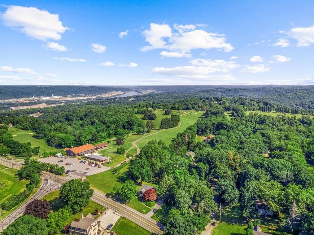 1451 Ridge Rd Ext, Ambridge, PA 15003