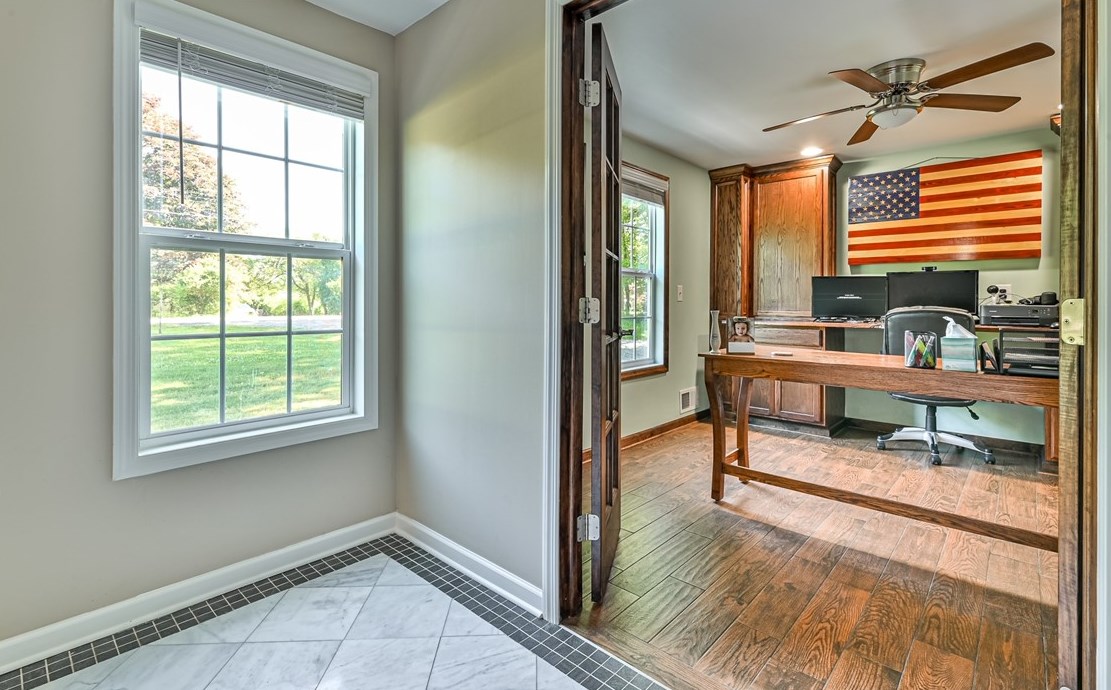 3906 Shepard Rd, Gibsonia, PA 15044