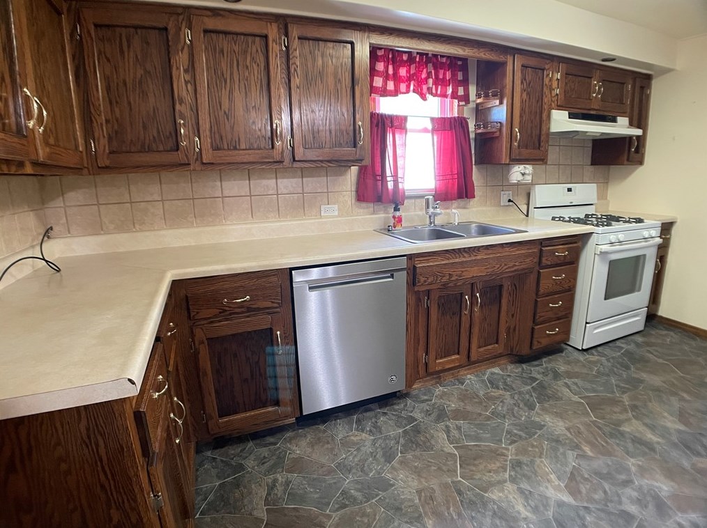 173 Wylie Ave, Washington PA 15301-2050 exterior