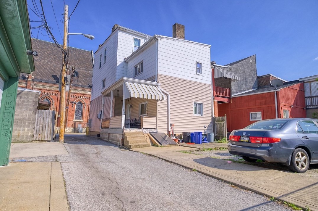 312 Pearl St #1, Pittsburgh, PA 15224