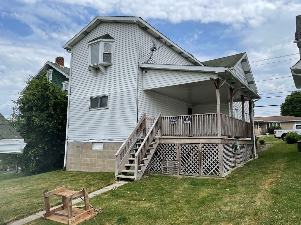 1018 High St, West Brownsville, PA 15417