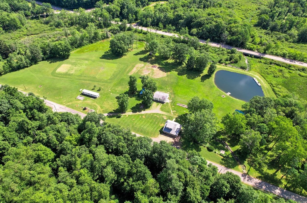 317 Muddy Creek Dr, Butler, PA 16001