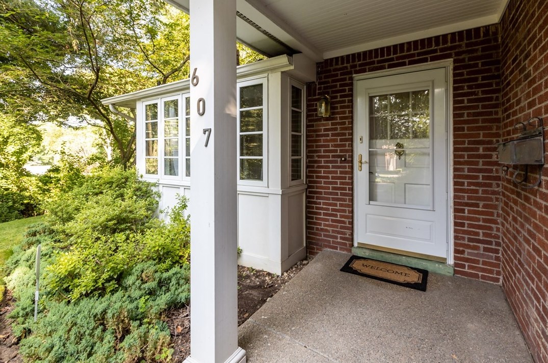 607 Poia, Sewickley, PA 15143