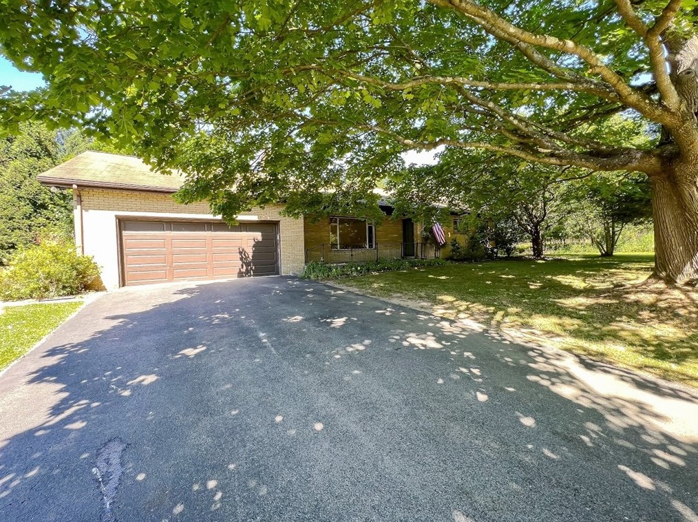 145 Country Club Heights, Butler, PA 16002