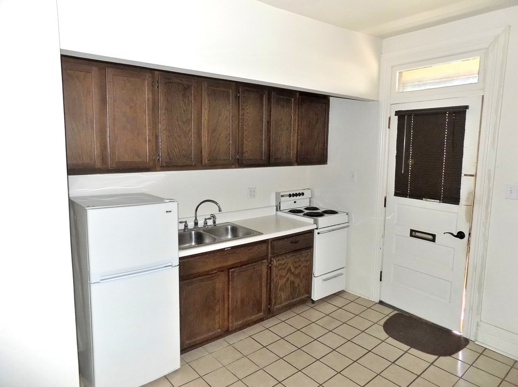 11 Union St, Oliphant Furnace, PA 15401