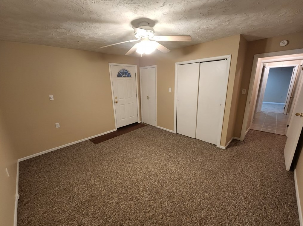 1013 Squaw Run Rd, Ellwood City PA  16117-6965 exterior