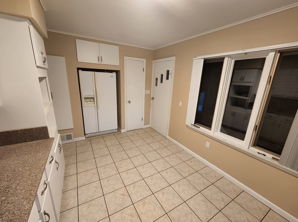 1013 Squaw Run Rd, Ellwood City PA  16117-6965 exterior