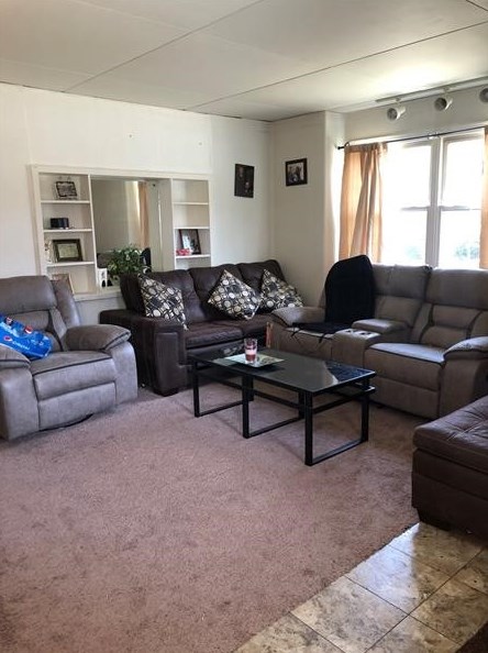 315 Harding St, New Castle, PA 16101