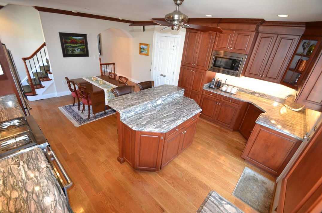 1706 Sarah St, Pittsburgh, PA 15203