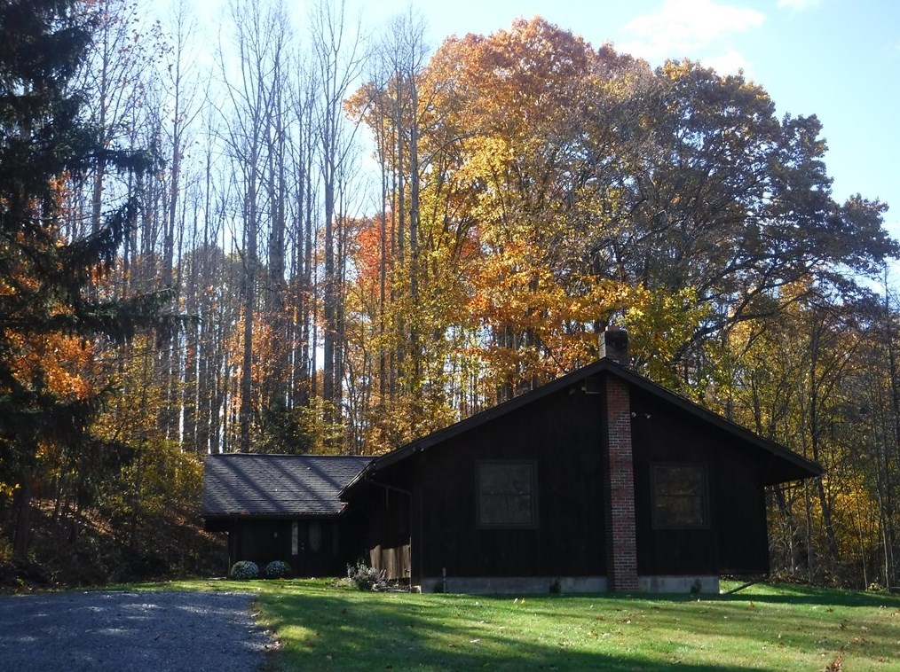 770 State Route 208, Pulaski, PA 16143