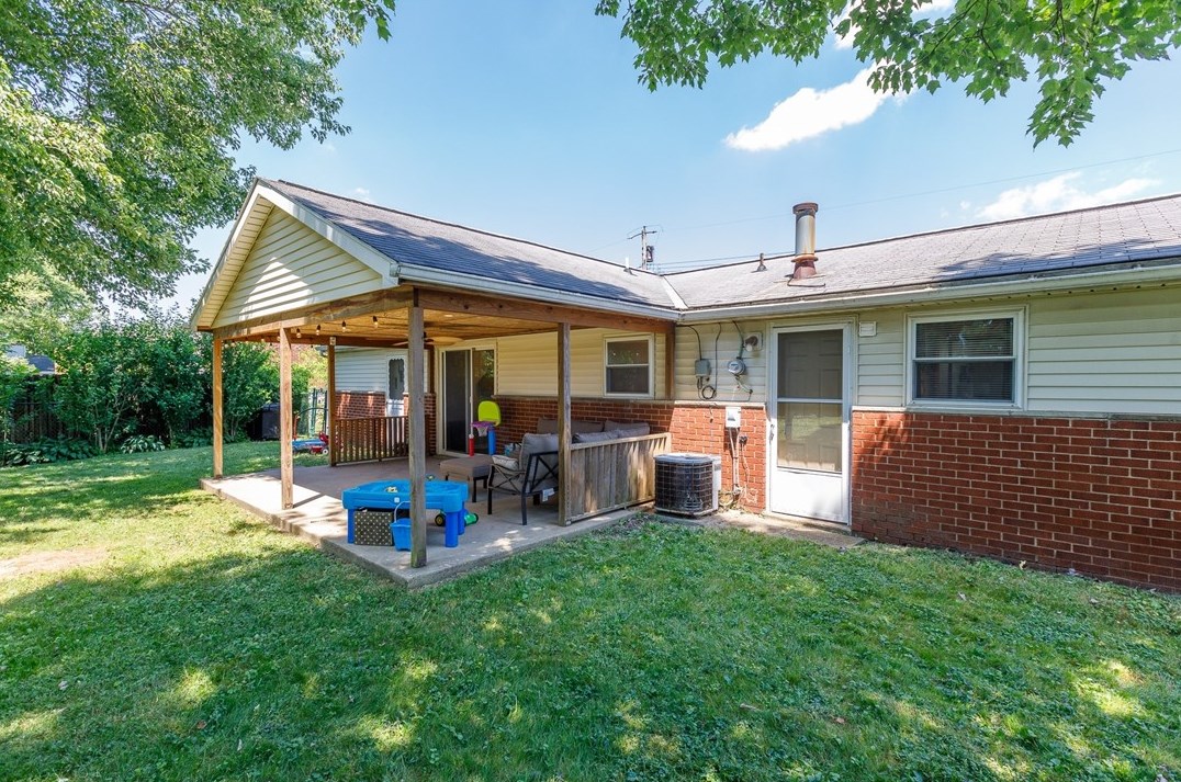 4503 Dawn Rd, Gibsonia, PA 15044