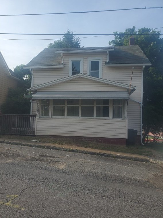 557 Clark St, Indiana, PA 15701