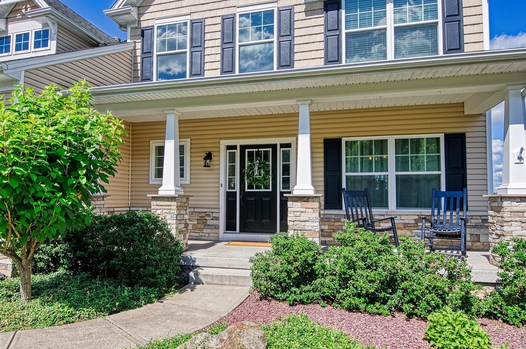108 Seaton Crest Dr, Seven Fields, PA 16046-3064