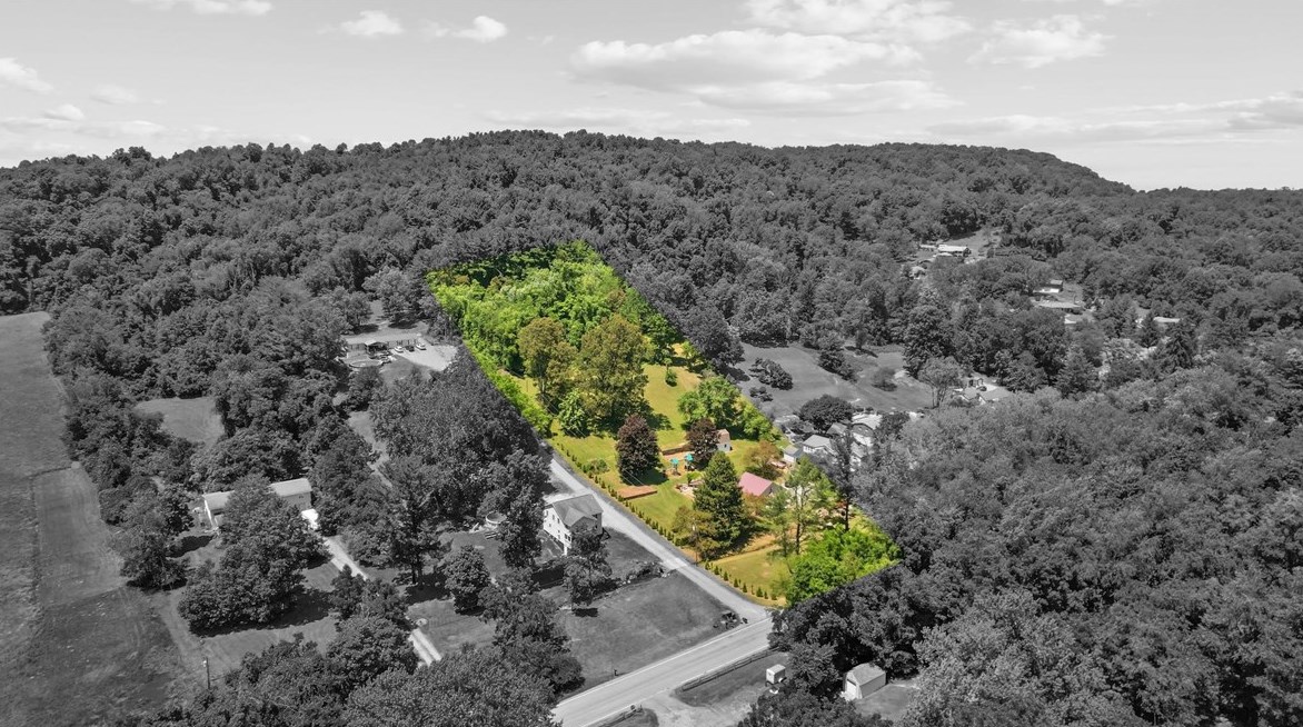 290 Millersdale Rd, Greensburg, PA 15601-6214