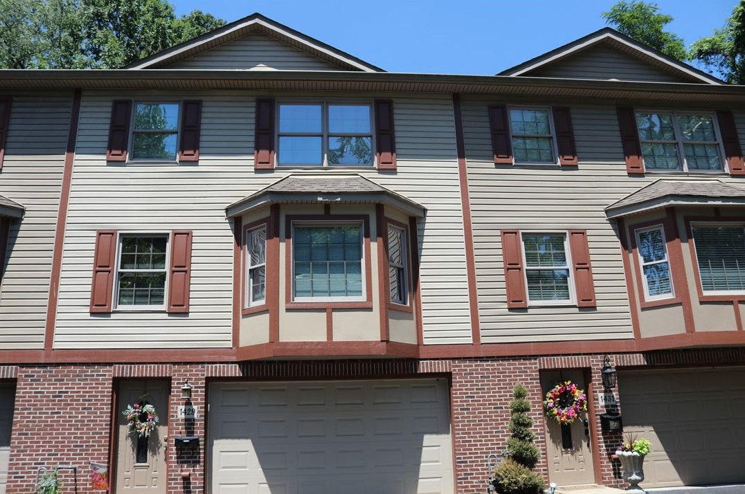1429 Bower Hill, Bridgeville, PA 15017