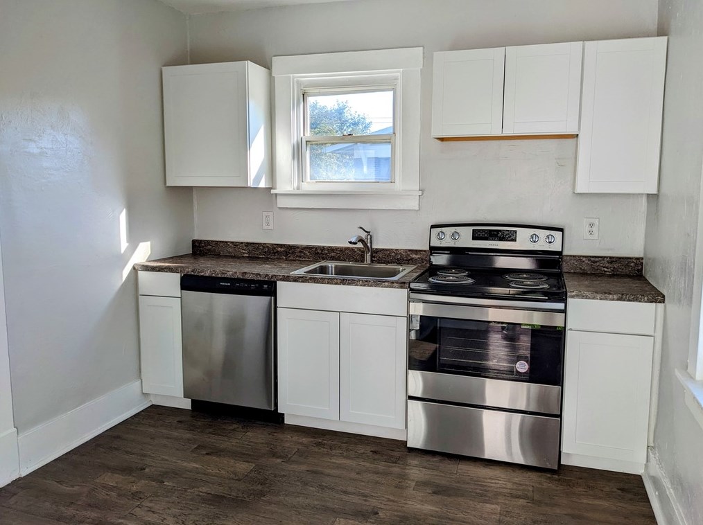 301 N Monongahela Ave, Glassport, PA 15045