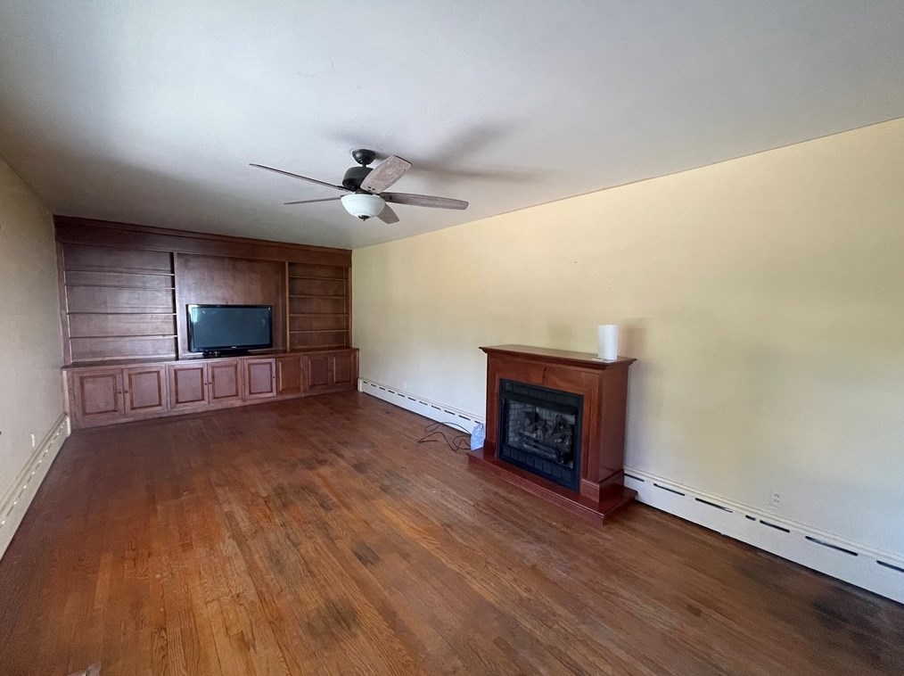 3489-3491 Washington Ave, Finleyville, PA 15332