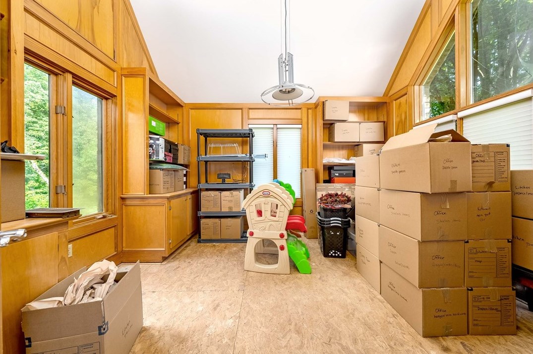 421 Lenox Ct, Gibsonia, PA 15044