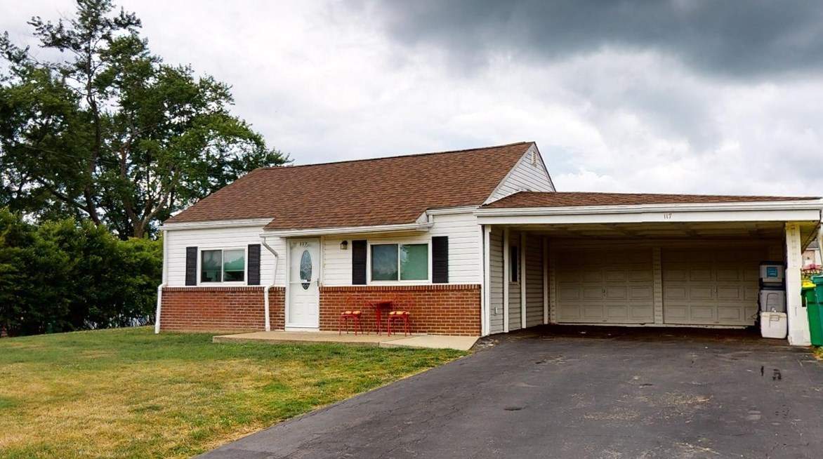 117 Delaware Dr, Butler, PA 16001-7413