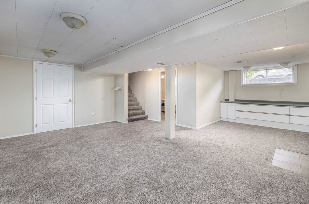 192 Verona Dr, Washington PA 15301-2749 exterior