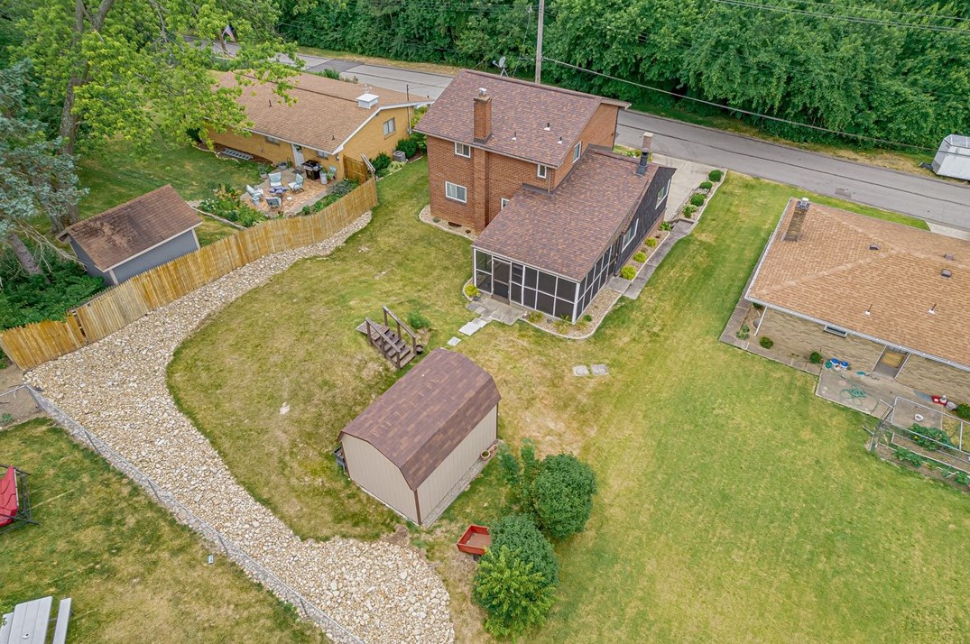 1006 Lynda Ln, North Versailles PA  15137-1607 exterior