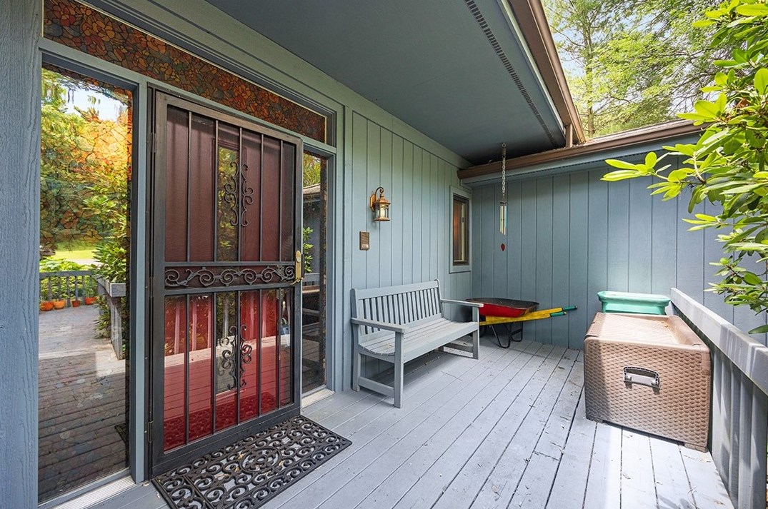 10476 Olde Villa Dr, Gibsonia, PA 15044