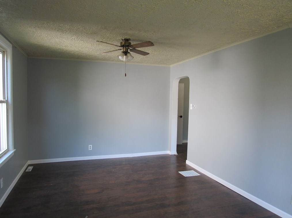 459 Morton St, Hermitage, PA 16146