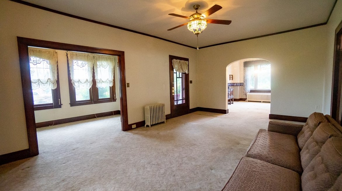 801 Winfield Rd, Cabot, PA 16023