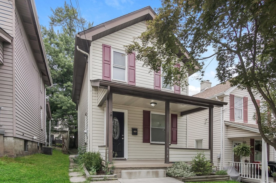 814 Ferree St, Moon Twp, PA 15108
