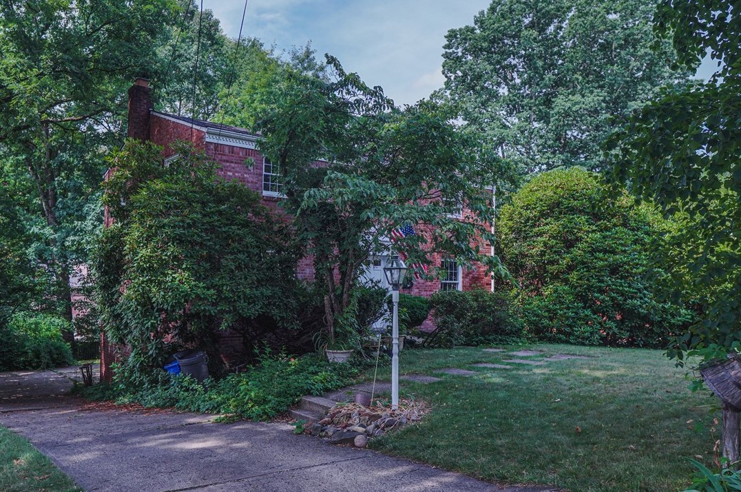 1228 Harvest Dr, Monroeville, PA 15146-4804