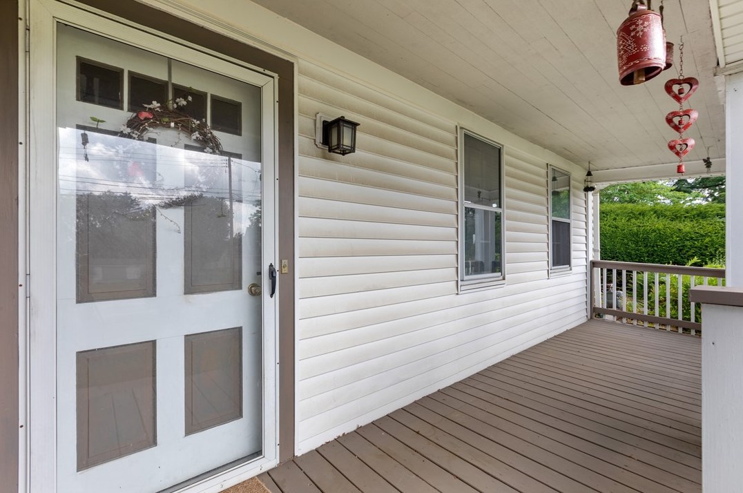 2203 Middle Rd, Glenshaw, PA 15116